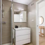 By Olala Homes Apartment