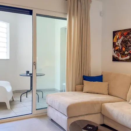 By Olala Homes